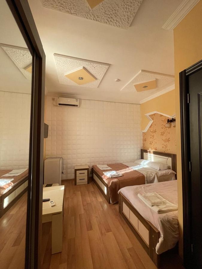 Lux Palace Hotel Kutaisi Luaran gambar