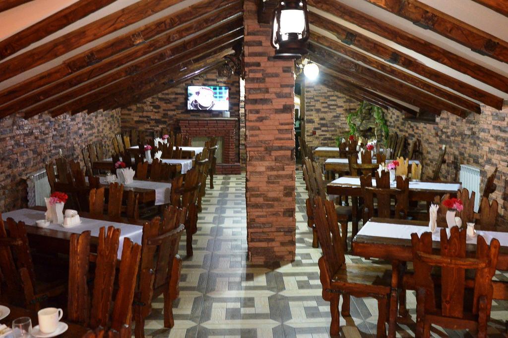 Lux Palace Hotel Kutaisi Luaran gambar