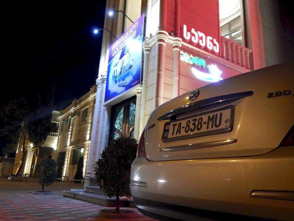 Lux Palace Hotel Kutaisi Luaran gambar